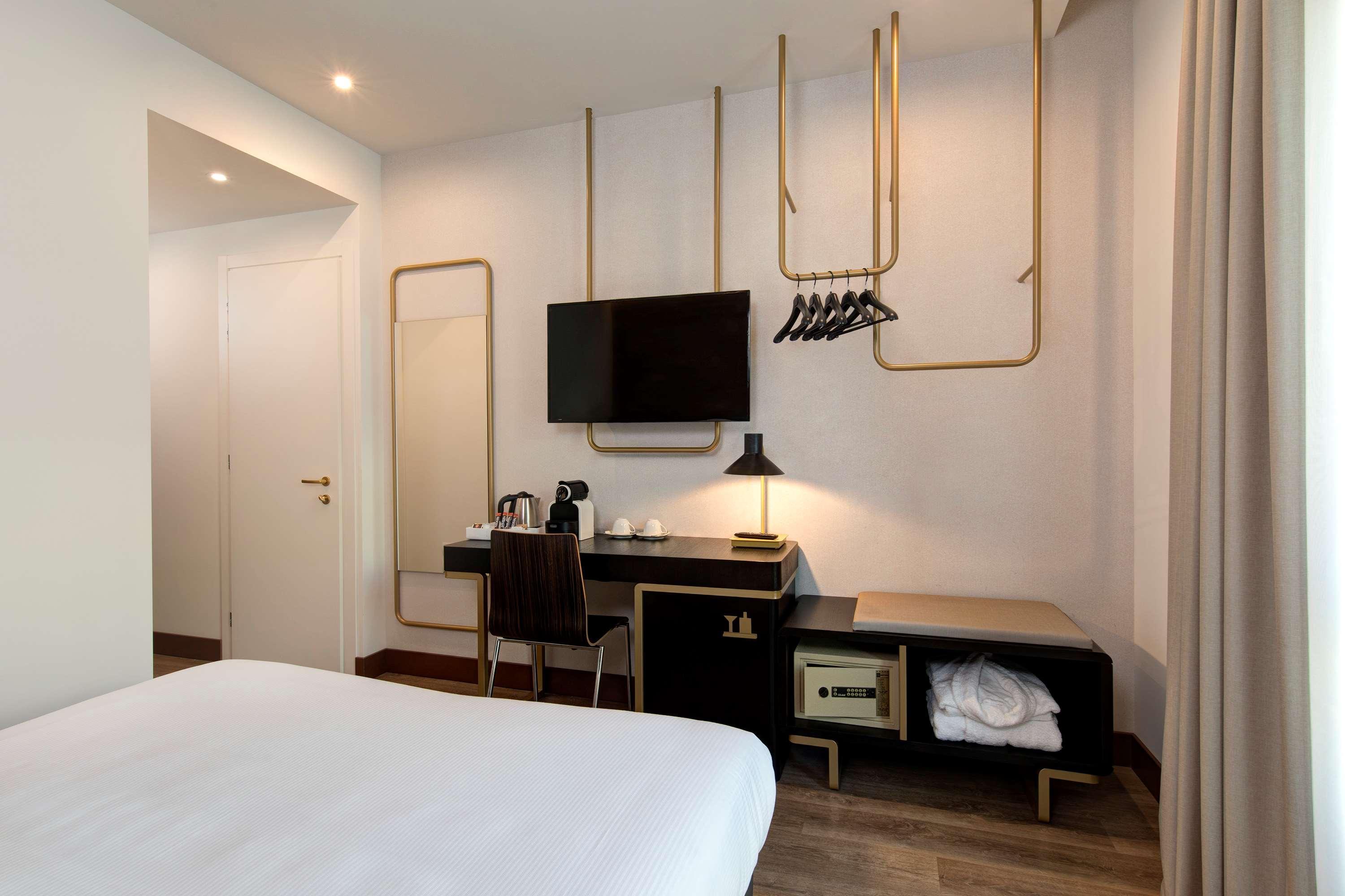 Western Tritone 4* Mestre