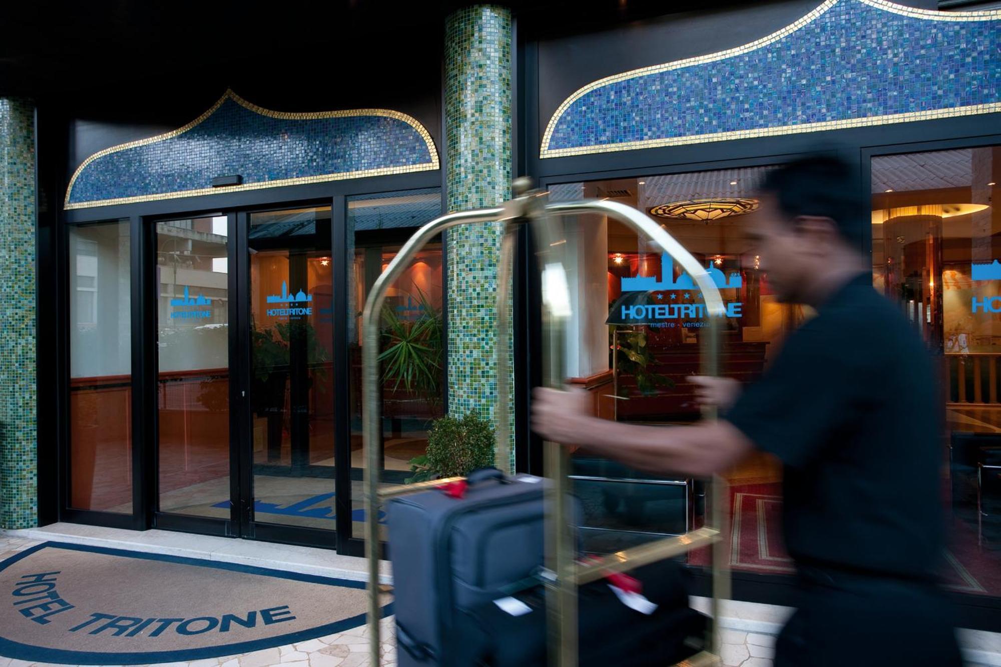 Hotel Western Tritone