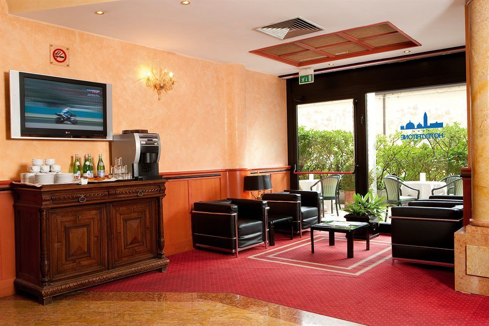 Western Tritone 4* Mestre