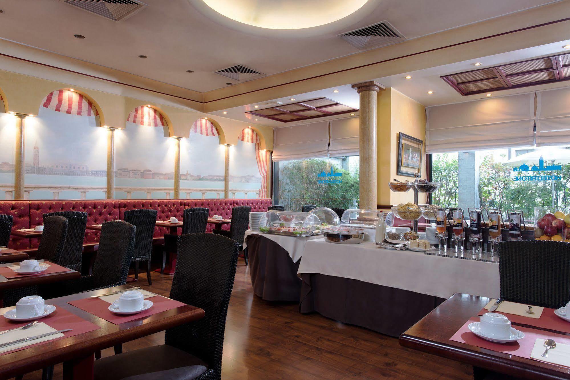 Western Tritone Hotel