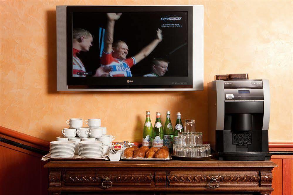 Hotel Western Tritone 4*